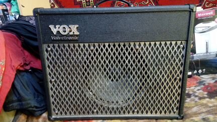Гитарный ламповый комбик VOX Valvetronix AD50VT