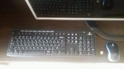 Безпровадная мышка и клавиатура фирмы Logitech