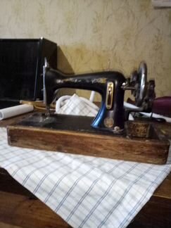 Ручная швейная машина (Подольск)