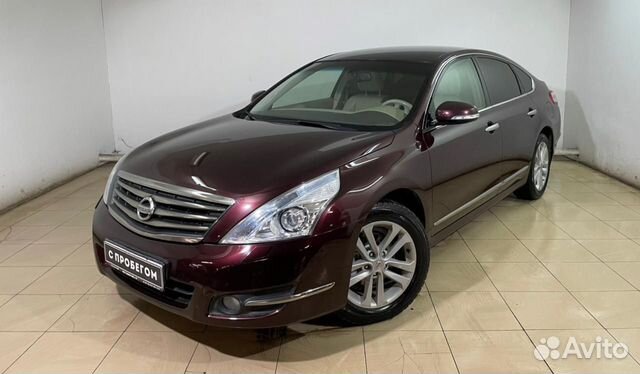 Nissan Teana `2011