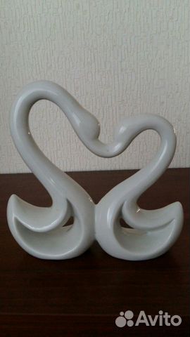 Статуэтка, декор настольный и настенный