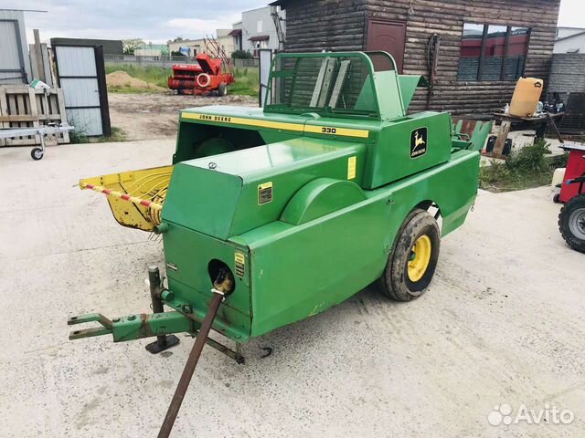 Пресс подборщик тюковый John Deere 330