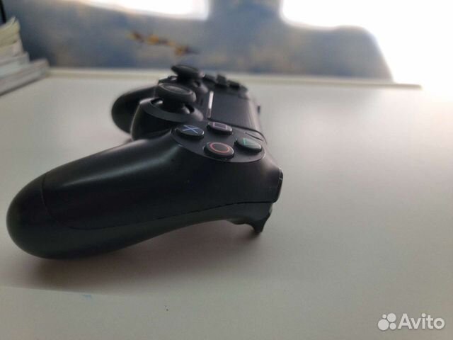 Dualshock 4 v2 оригинал чёрного цвета