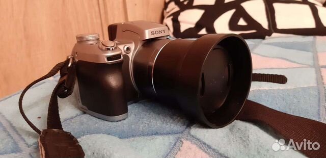 Цифровой фотоаппарат Sony DSC-H1