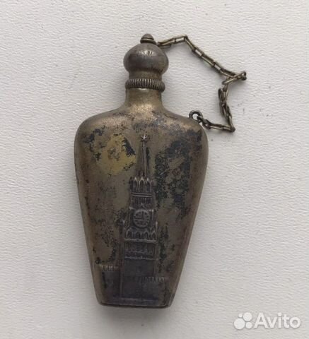 Серебряный флакон для духов Спасская башня