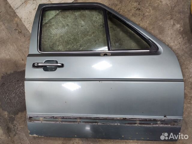 Дверь передняя правая Volkswagen Golf 2