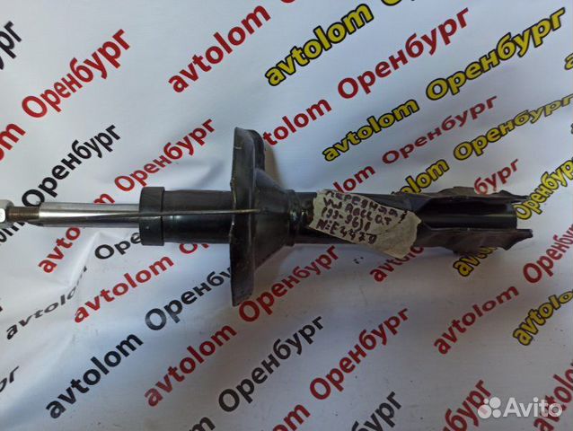 Стойка подвески Volkswagen Passat 3A2 1993-1997