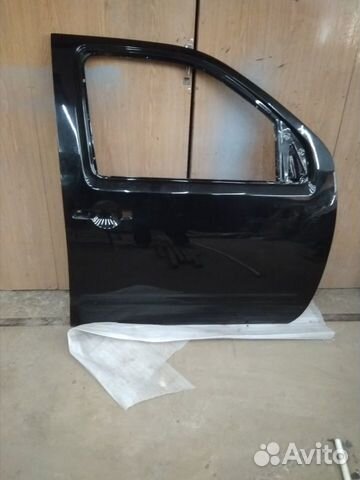 Передняя правая дверь Ниссан Патфайндер