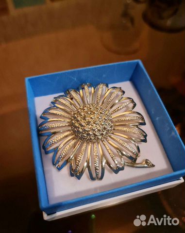 Редкая брошь Sarah Coventry pearl