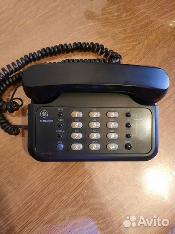 Проводной телефон