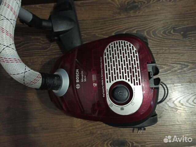 Пылесос Bosch MoveOn Mini 2000W (не рабочий)