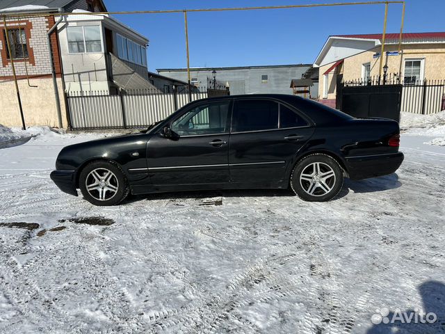 Mercedes-Benz E-класс 2.2 AT, 2001, 160 000 км