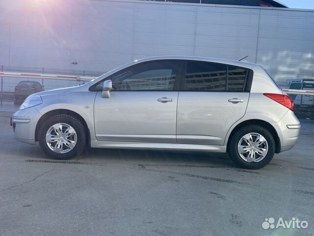 Nissan Tiida 1.6 AT, 2011, 170 000 км