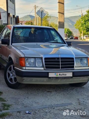 Mercedes-Benz W124 3.0 AT, 1989, 267 400 км