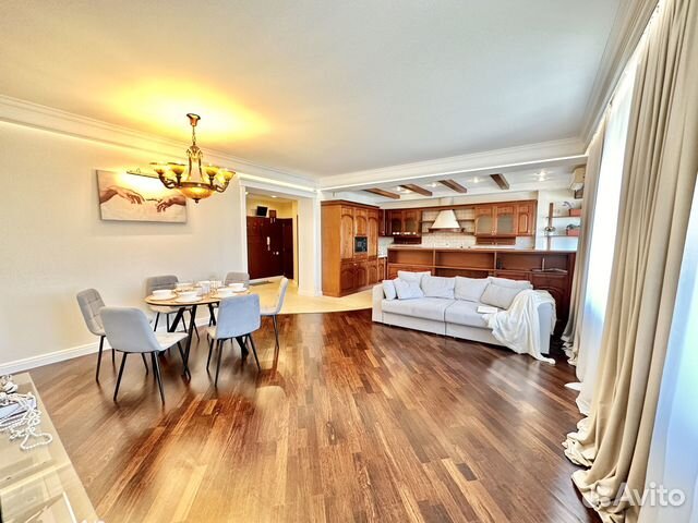 

3-к. квартира, 140 м², 3 кровати