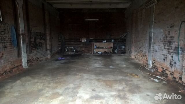 Гараж, > 30 м² Гараж, > 30 м²