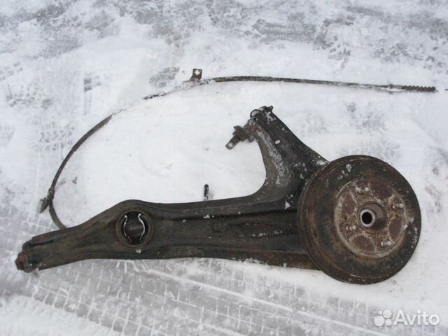 Honda CR-V RD1 95-01 ступица задняя левая, рычаг Honda CR-V RD1 95-01 ступица задняя левая, рычаг