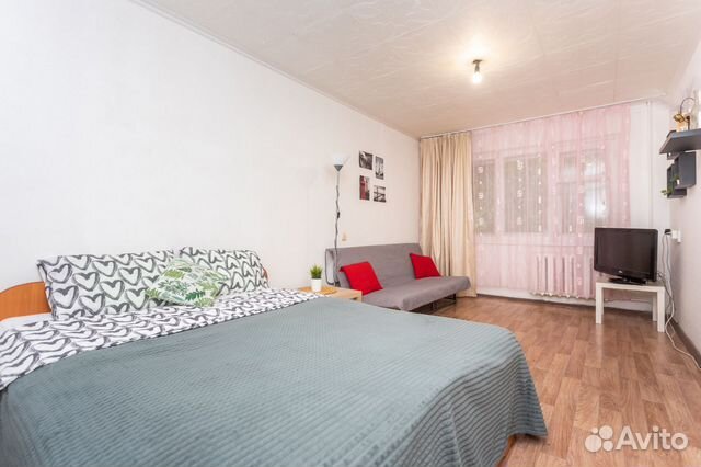 

1-к. квартира, 40 м², 1/5 эт.