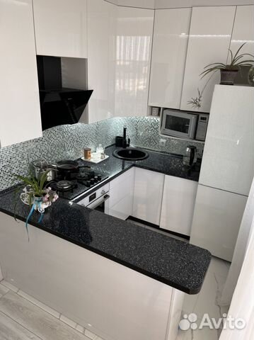 

1-к. квартира, 56 м², 8/8 эт.