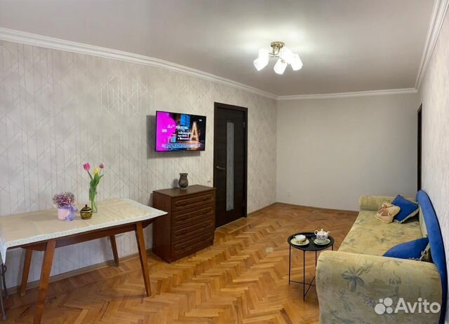 

2-к. квартира, 42 м², 2 кровати
