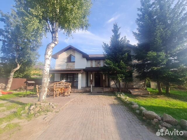 

Дом 236 м² на участке 8 сот.
