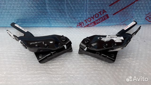Петли капота Toyota Land Cruiser 200 2015-2020 Петли капота Toyota Land Cruiser 200 2015-2020