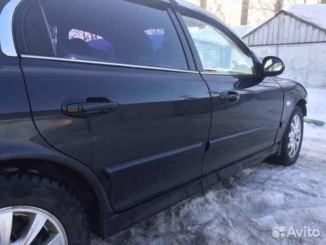 Hyundai Sonata 2.7 и 2.0 правую заднюю дверь