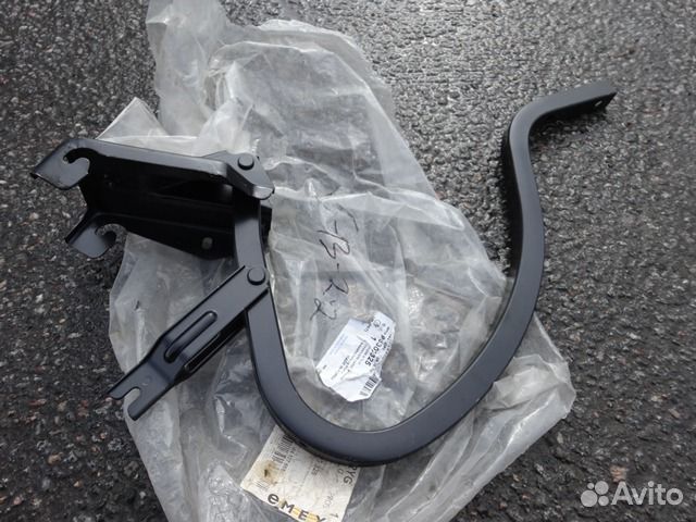 Петля крышки багажника левая Chevrolet Lanos Петля крышки багажника левая Chevrolet Lanos