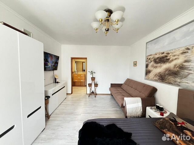 

1-к. квартира, 64 м², 7/9 эт.