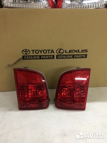 Задние противотуманки в Toyota Land Cruiser 200 Задние противотуманки в Toyota Land Cruiser 200