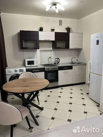 

Квартира-студия, 37 м², 1 кровать