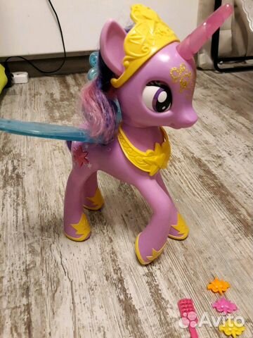 My Little Pony пони твайлайт спаркл от hasbro