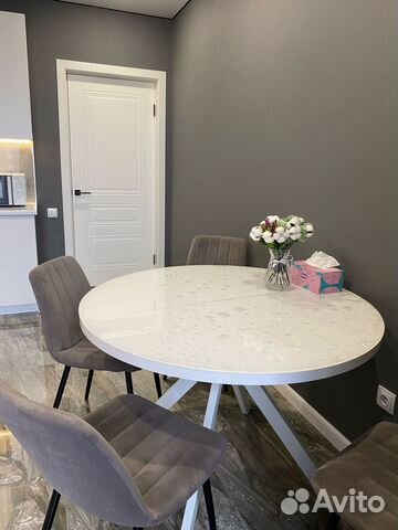 

2-к. квартира, 82 м², 2 кровати