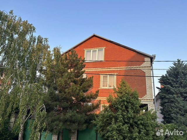 

9-к. дом, 260 м²