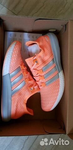 Новые кроссовки Adidas 37 размер Новые кроссовки Adidas 37 размер