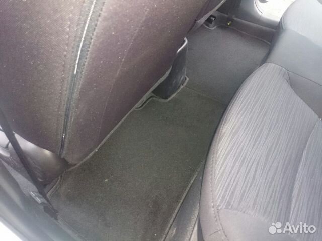 Автомобильные коврики на Hyundai Solaris Rio Автомобильные коврики на Hyundai Solaris Rio