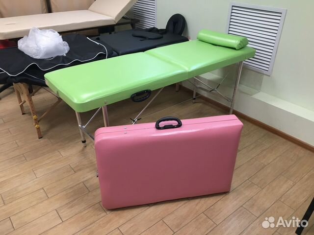 Массажный стол - косметологическая кушетка Массажный стол - косметологическая кушетка