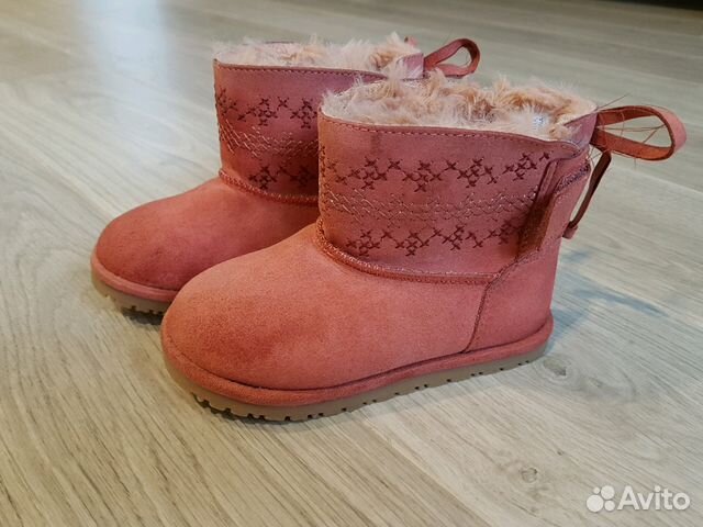Сапожки для девочки