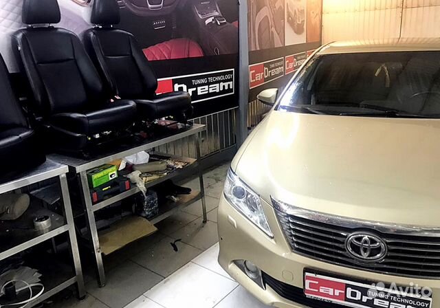 Сиденья новые чёрная кожа Toyota Camry v50 Сиденья новые чёрная кожа Toyota Camry v50