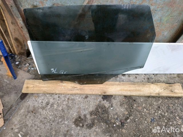 Стекло задней левой двери для Audi Q5 8R