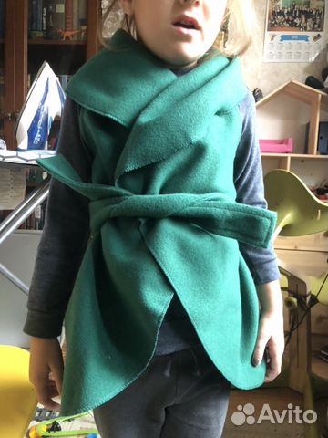 Дизайнерская Жилетка на девочку. Шерсть