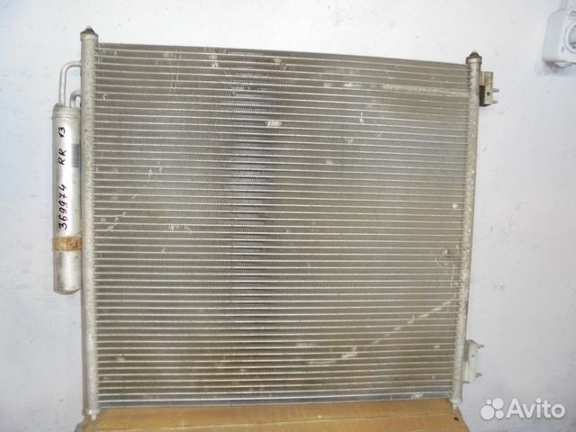 Радиатор кондиционера на рендж ровер вог 4 Range R