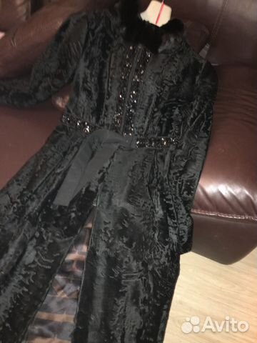 Шубка из каракульчи valentino Шубка из каракульчи valentino