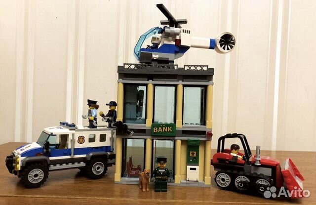 Конструктор Lego City оригинал: ограбление на буль