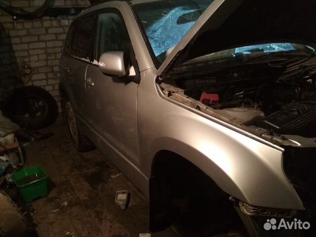 Suzuki Grand Vitara 2011г 2л МКПП по запчастям