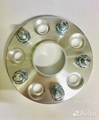 Колесные проставки на Peugeot 4007 (20mm) Колесные проставки на Peugeot 4007 (20mm)