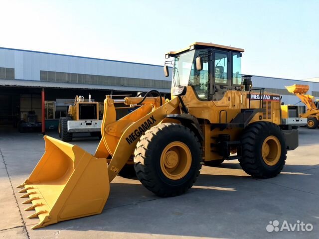 Фронтальный погрузчик MegaMax GX942, 2020 г Фронтальный погрузчик MegaMax GX942, 2020 г