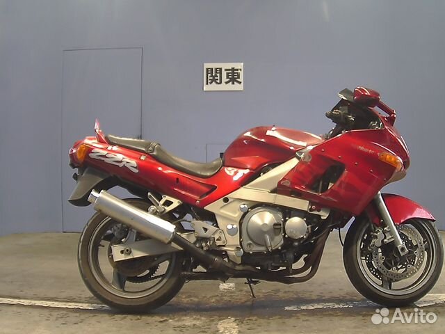 Kawasaki ZZR400 ZX400N-011627 1997