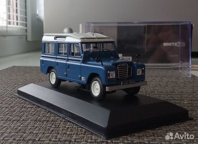 1:43 Land Rover Series II SW 1958 blue White Box