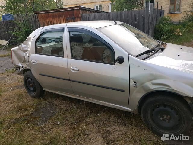 Renault Logan 1.4 МТ, 2013, битый, 156 131 км